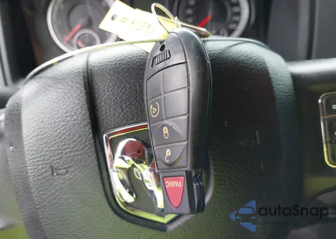 2019 Ram 1500 Classic Slt 4X4 6'4 Box from USA, damaged, VIN 1C6RR7TT9KS645840